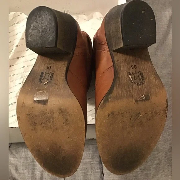 Trendy Cowboy Boots - Picture 4 of 5